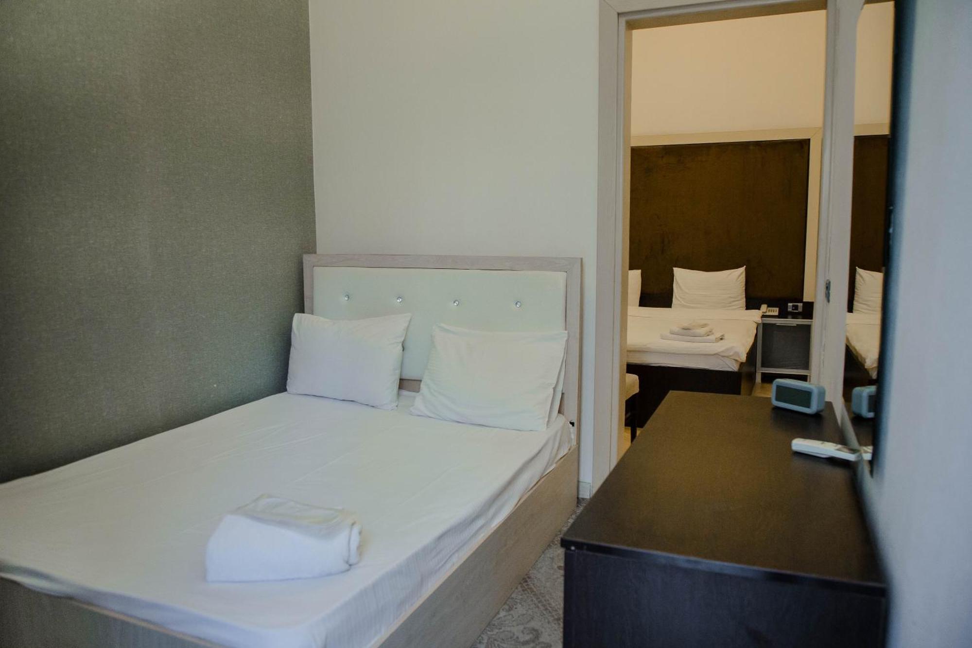 באקו Solo Boutique Hotel מראה חיצוני תמונה