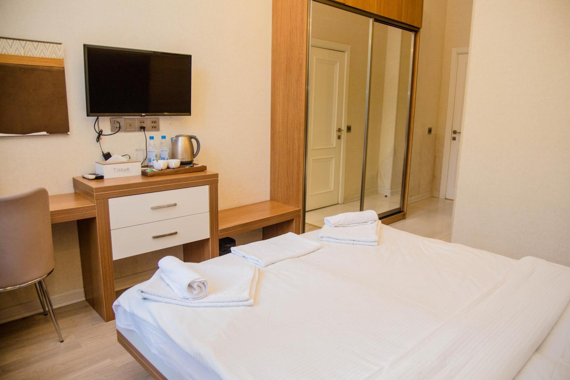 באקו Solo Boutique Hotel מראה חיצוני תמונה