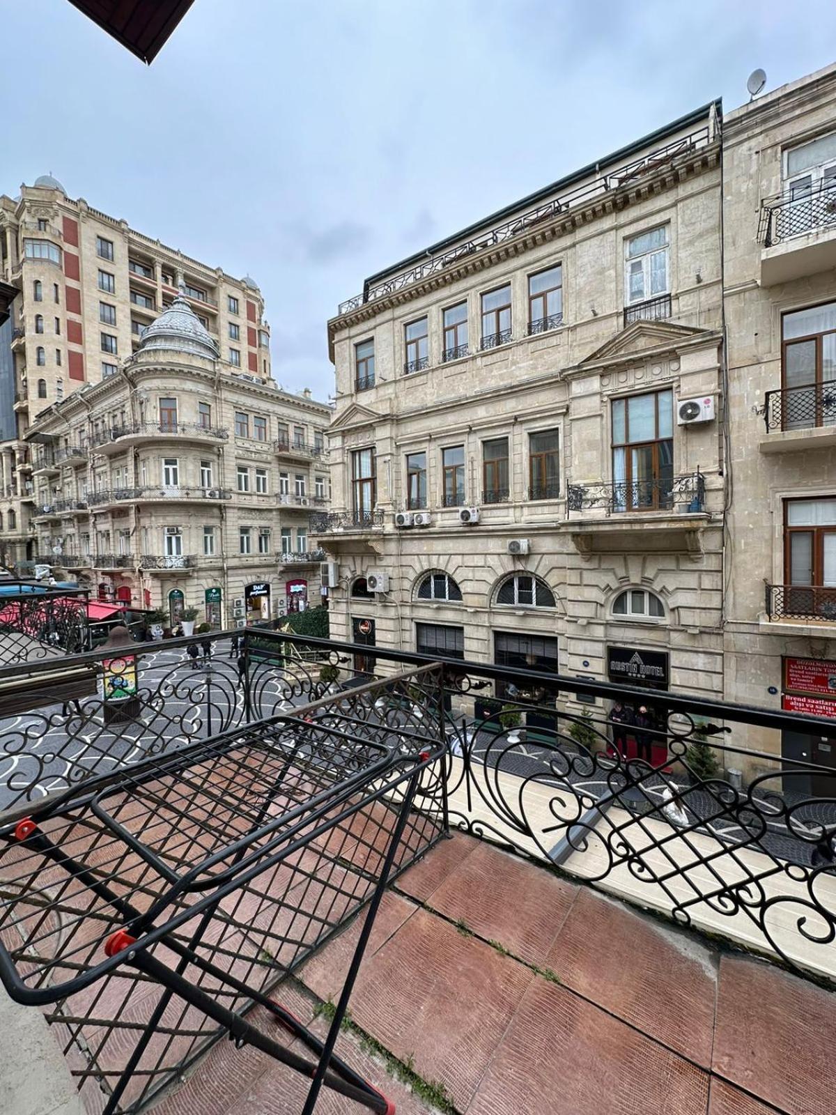 באקו Solo Boutique Hotel מראה חיצוני תמונה